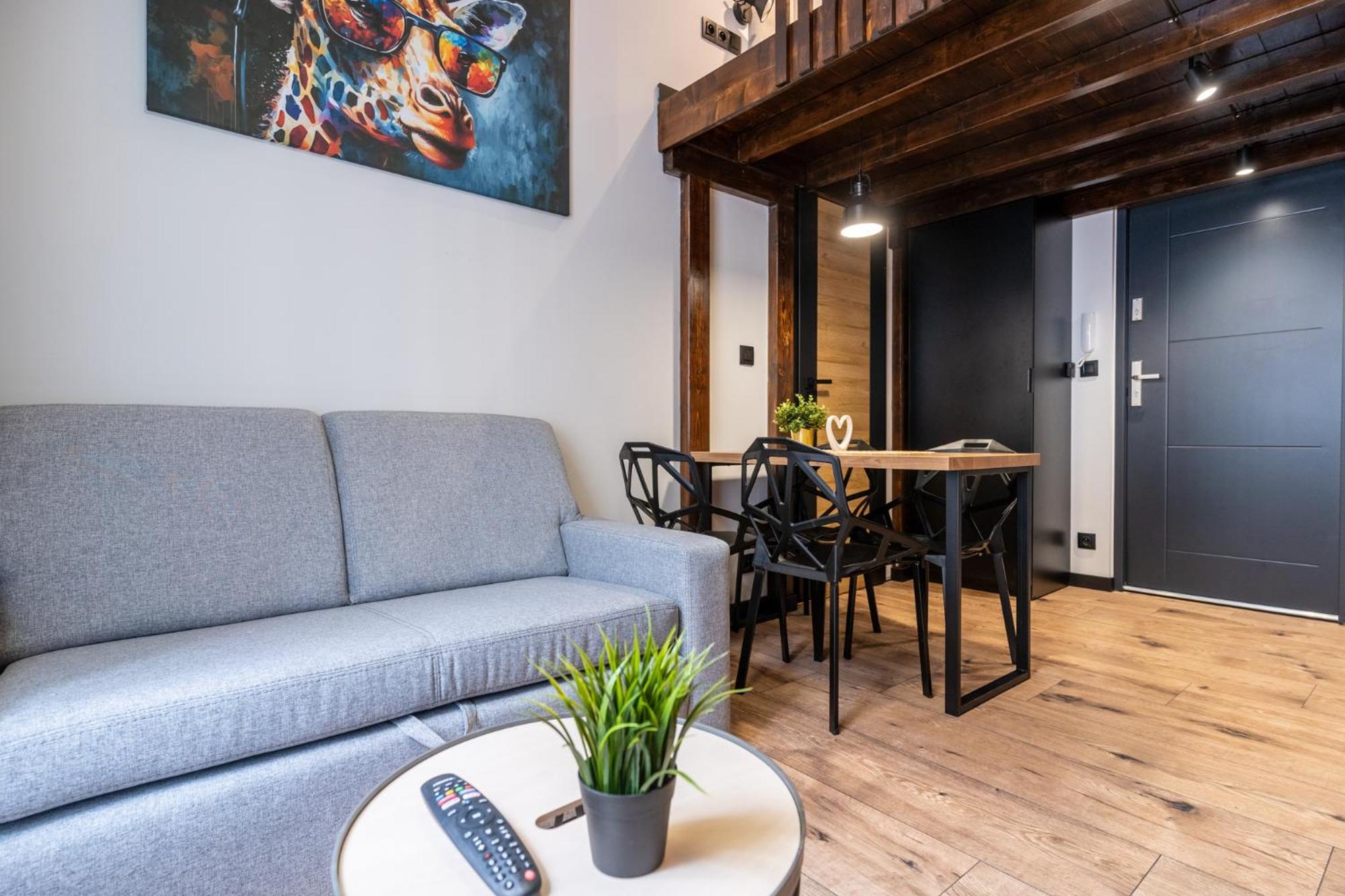 Apartment Zwirki I Wigury